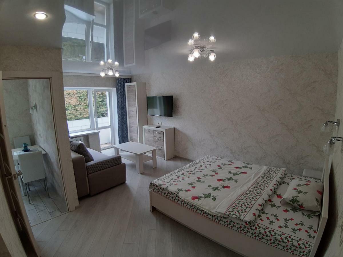 Однокомнатная Квартира На Площади Победы Apartment Gomel Exterior photo